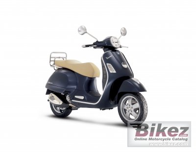 2012 Vespa GTS 300 photo